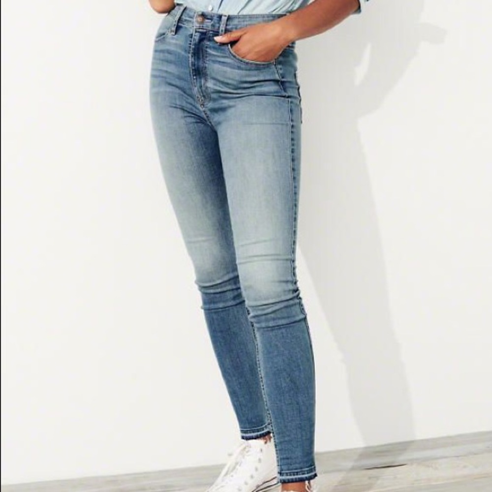 Hollister Ultra High-Waisted Light Wash Jeans